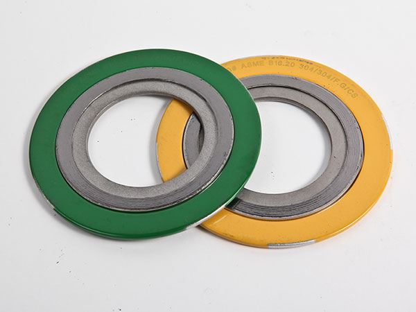 spiral wound gasket with outer inner ring